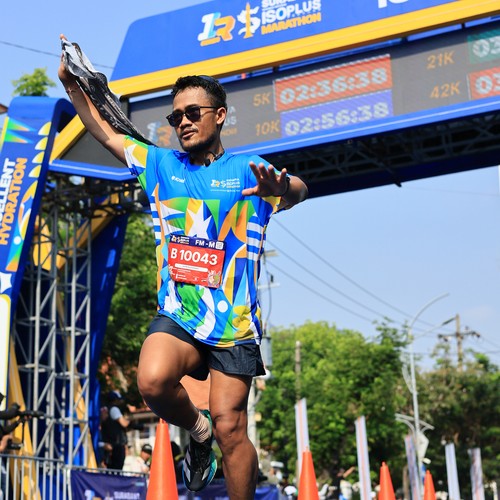 Race photo from SURABAYA ISOPLUS MARATHON 2026