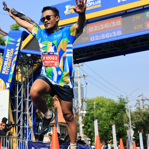 Race photo from SURABAYA ISOPLUS MARATHON 2026