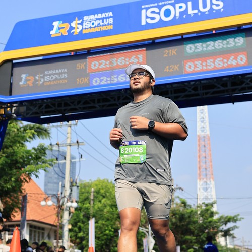 Race photo from SURABAYA ISOPLUS MARATHON 2026