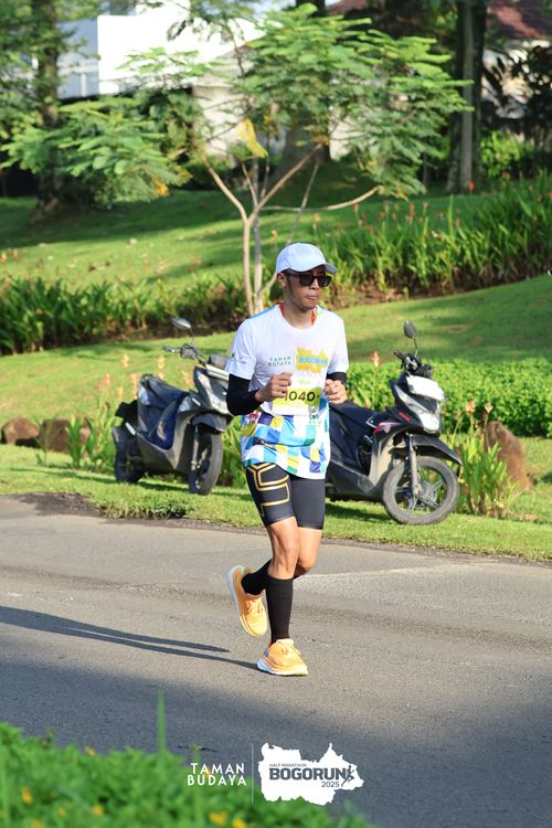 Race photo from Taman Budaya x BOGORUN 2025