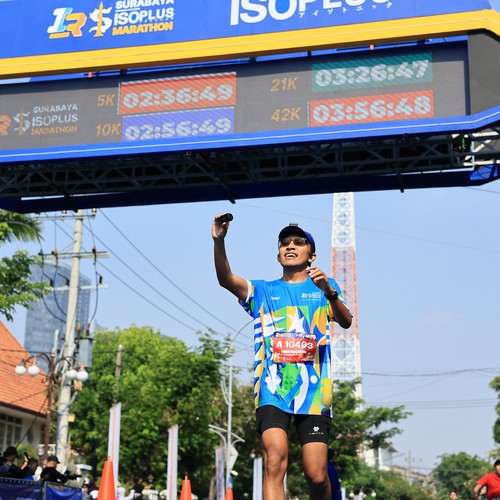 Race photo from SURABAYA ISOPLUS MARATHON 2026