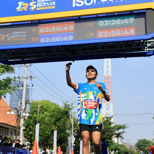 Race photo from SURABAYA ISOPLUS MARATHON 2026