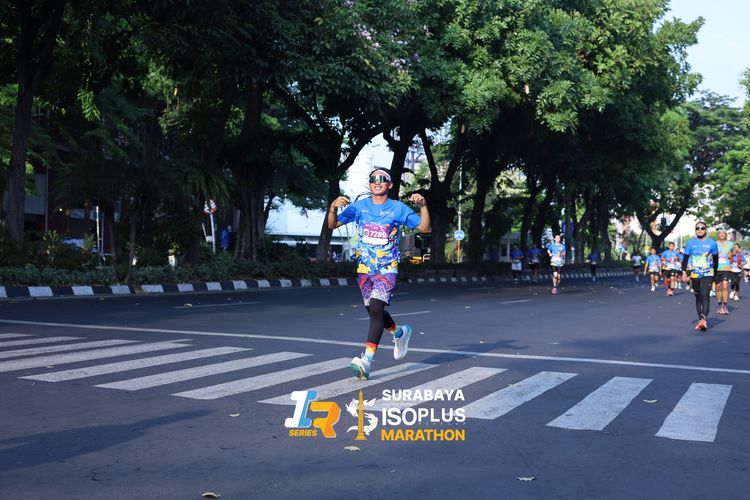 Race photo from SURABAYA ISOPLUS MARATHON 2025