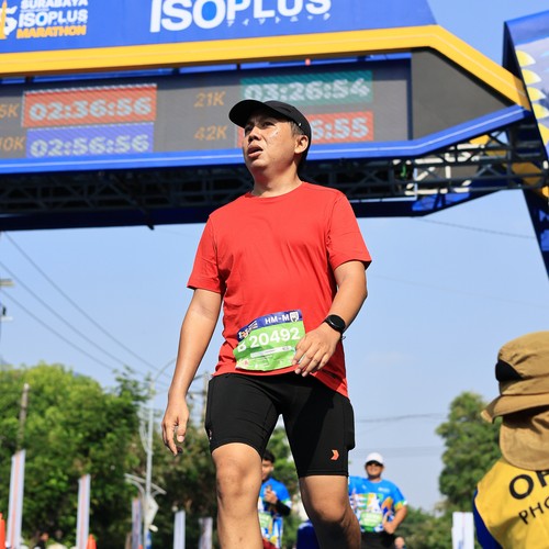 Race photo from SURABAYA ISOPLUS MARATHON 2026