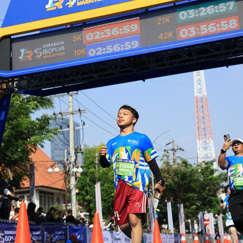 Race photo from SURABAYA ISOPLUS MARATHON 2026