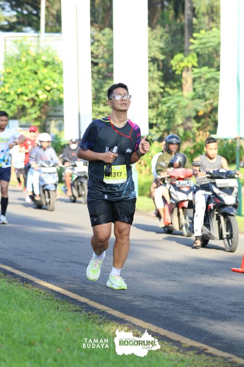 Race photo from Taman Budaya x BOGORUN 2025