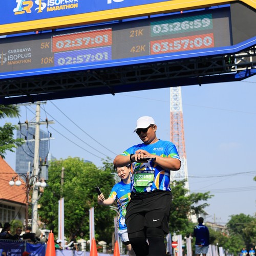 Race photo from SURABAYA ISOPLUS MARATHON 2026