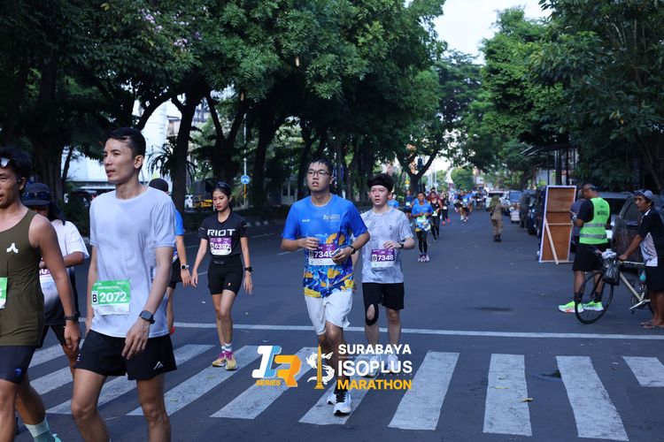 Race photo from SURABAYA ISOPLUS MARATHON 2025