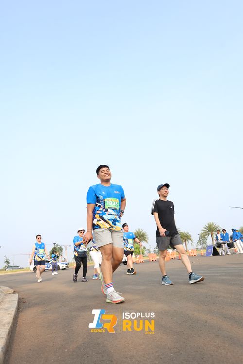 Race photo from ISOPlus Run 2024 Jakarta