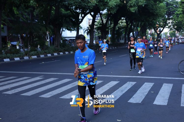 Race photo from SURABAYA ISOPLUS MARATHON 2025
