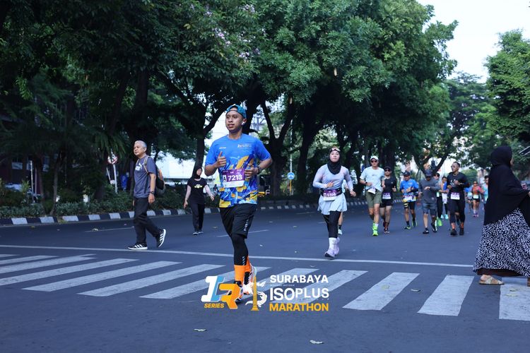 Race photo from SURABAYA ISOPLUS MARATHON 2025