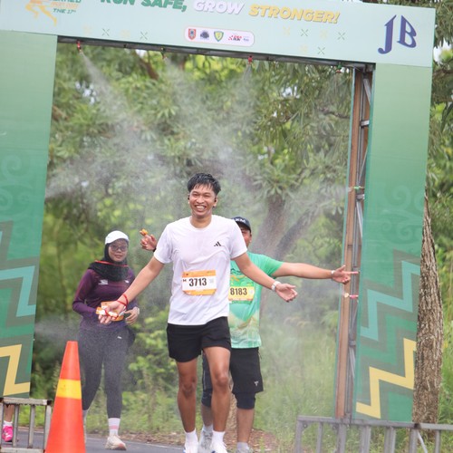 Race photo from ARUTMIN BORNEO RUN 2025