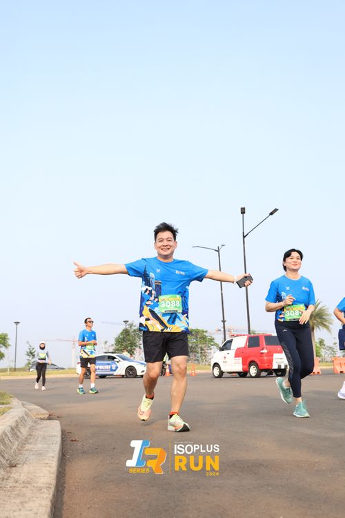 Race photo from ISOPlus Run 2024 Jakarta