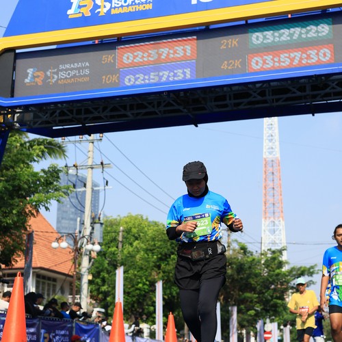 Race photo from SURABAYA ISOPLUS MARATHON 2026
