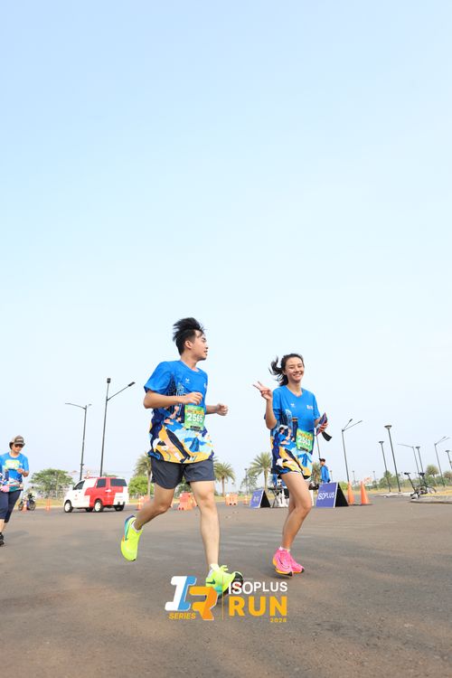 Race photo from ISOPlus Run 2024 Jakarta