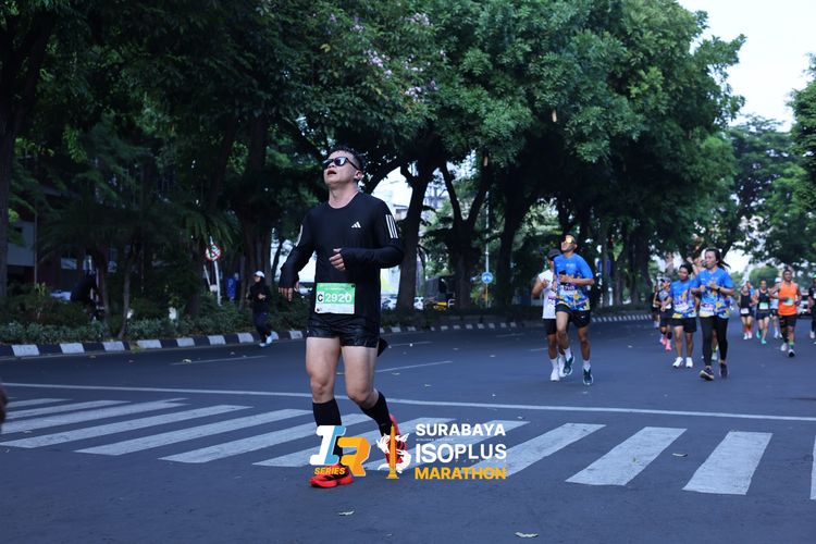 Race photo from SURABAYA ISOPLUS MARATHON 2025
