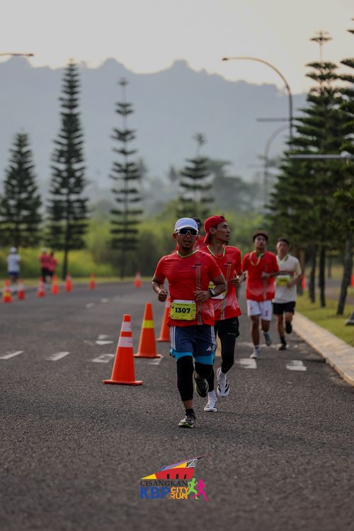 Race photo from CISANGKAN KBP CITY RUN 2025