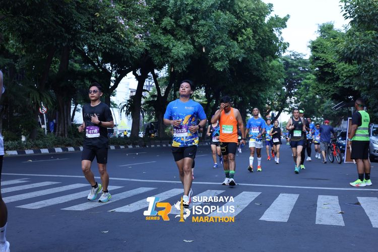 Race photo from SURABAYA ISOPLUS MARATHON 2025
