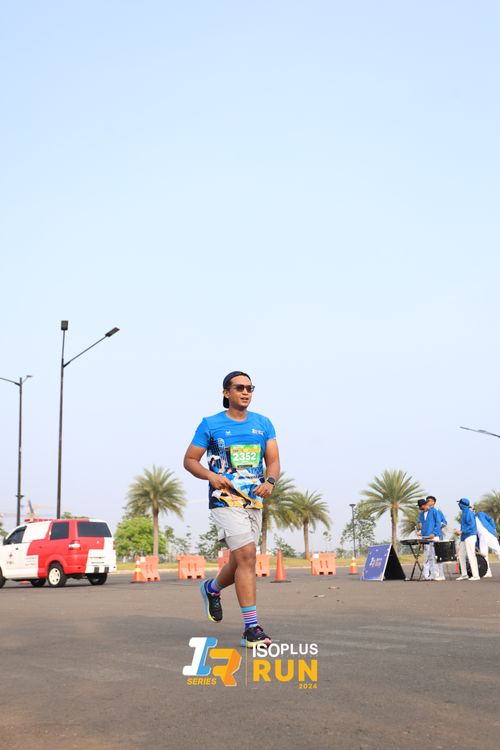 Race photo from ISOPlus Run 2024 Jakarta