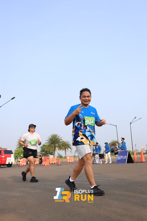 Race photo from ISOPlus Run 2024 Jakarta