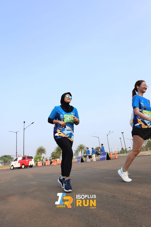 Race photo from ISOPlus Run 2024 Jakarta