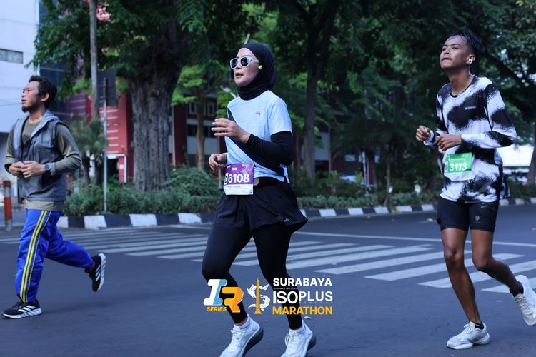 Race photo from SURABAYA ISOPLUS MARATHON 2025