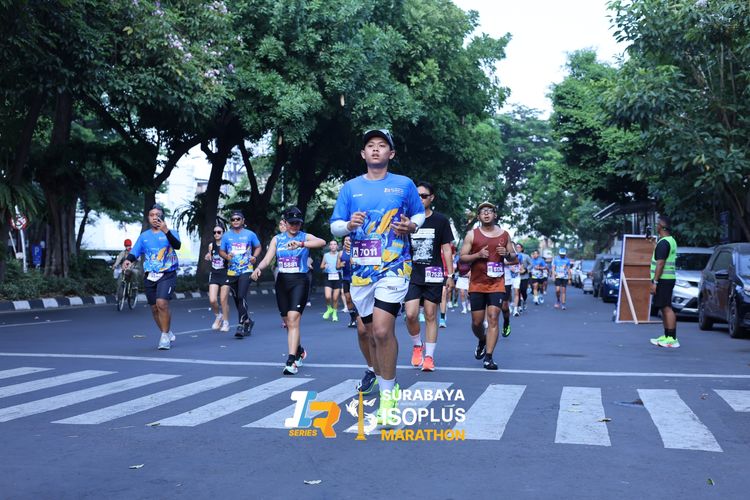 Race photo from SURABAYA ISOPLUS MARATHON 2025