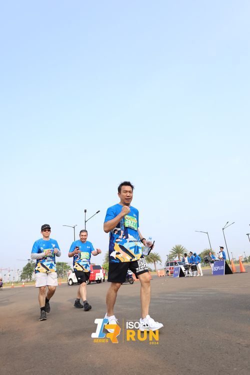 Race photo from ISOPlus Run 2024 Jakarta