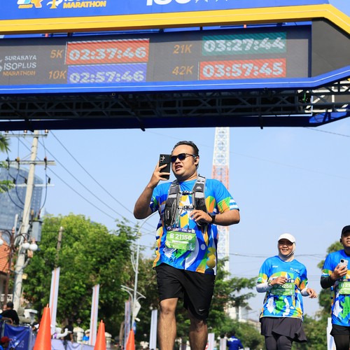 Race photo from SURABAYA ISOPLUS MARATHON 2026