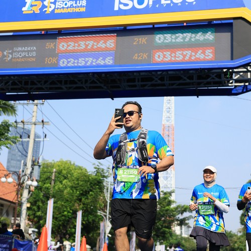 Race photo from SURABAYA ISOPLUS MARATHON 2026