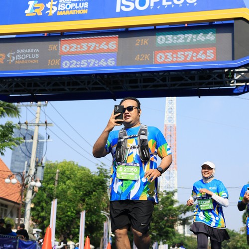 Race photo from SURABAYA ISOPLUS MARATHON 2026