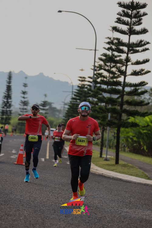 Race photo from CISANGKAN KBP CITY RUN 2025
