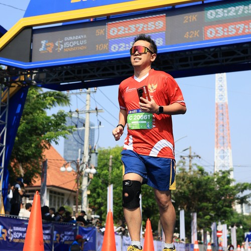 Race photo from SURABAYA ISOPLUS MARATHON 2026