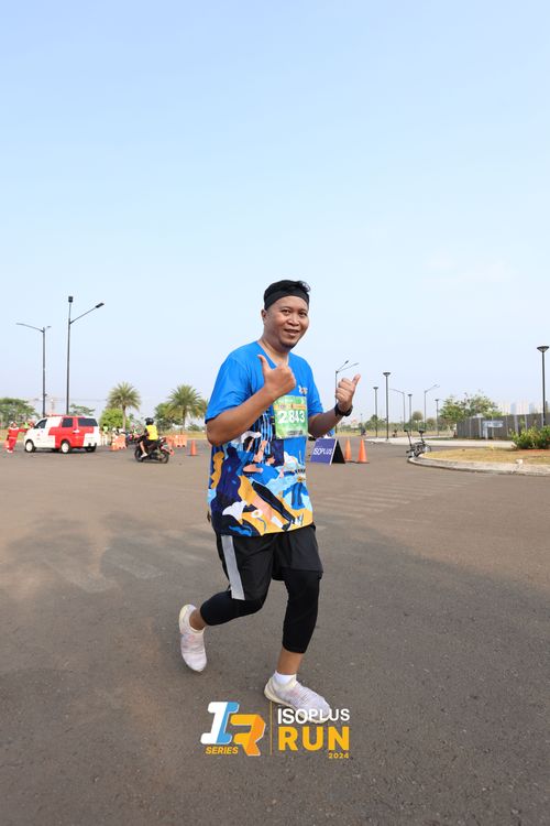 Race photo from ISOPlus Run 2024 Jakarta