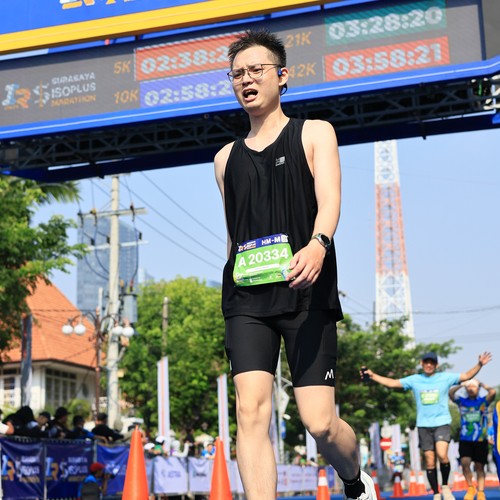 Race photo from SURABAYA ISOPLUS MARATHON 2026