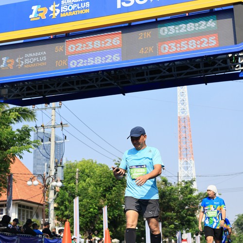 Race photo from SURABAYA ISOPLUS MARATHON 2026