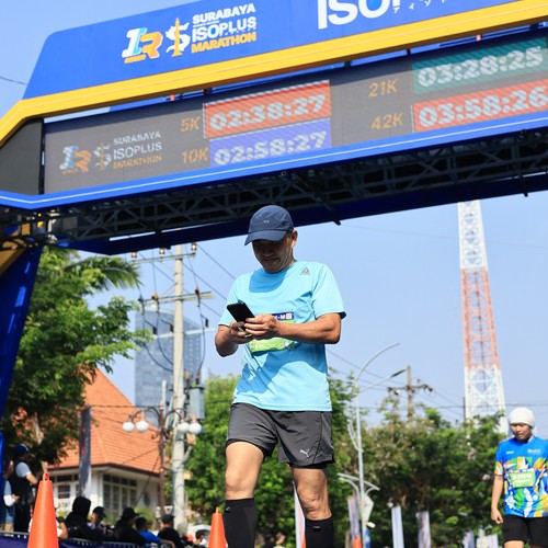 Race photo from SURABAYA ISOPLUS MARATHON 2026