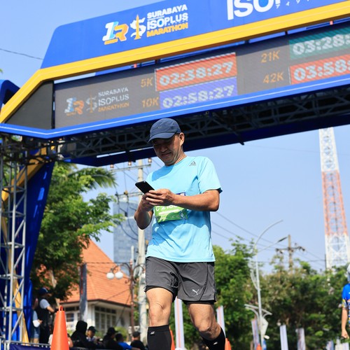Race photo from SURABAYA ISOPLUS MARATHON 2026