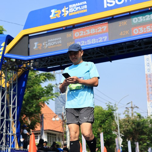 Race photo from SURABAYA ISOPLUS MARATHON 2026