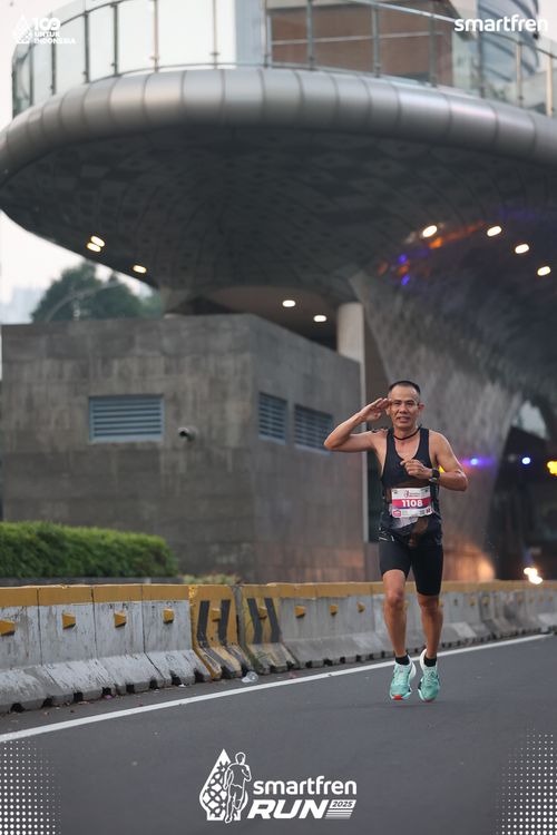 Race photo from Smartfren Run 2025 