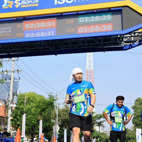 Race photo from SURABAYA ISOPLUS MARATHON 2026