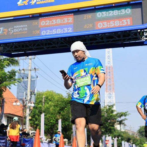 Race photo from SURABAYA ISOPLUS MARATHON 2026