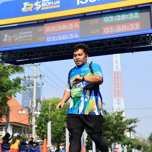 Race photo from SURABAYA ISOPLUS MARATHON 2026