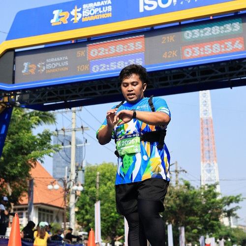 Race photo from SURABAYA ISOPLUS MARATHON 2026