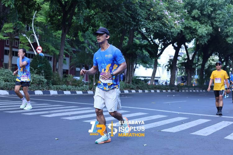 Race photo from SURABAYA ISOPLUS MARATHON 2025
