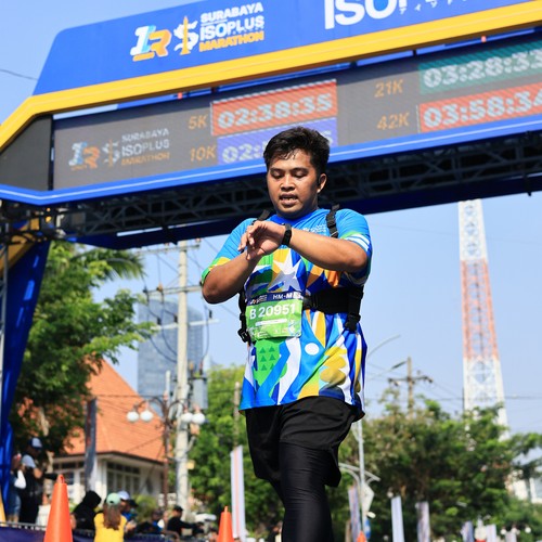Race photo from SURABAYA ISOPLUS MARATHON 2026