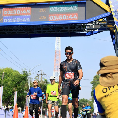 Race photo from SURABAYA ISOPLUS MARATHON 2026