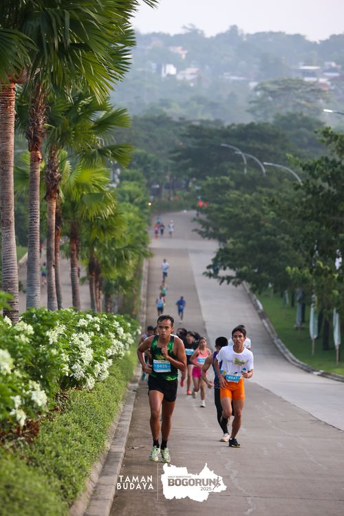Race photo from Taman Budaya x BOGORUN 2025