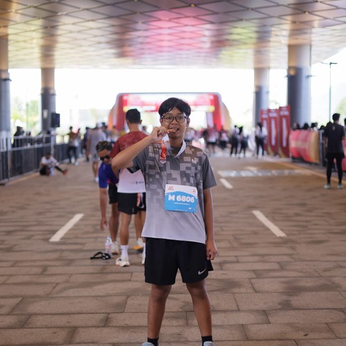 Race photo from KEDIRI HALF MARATHON 2026