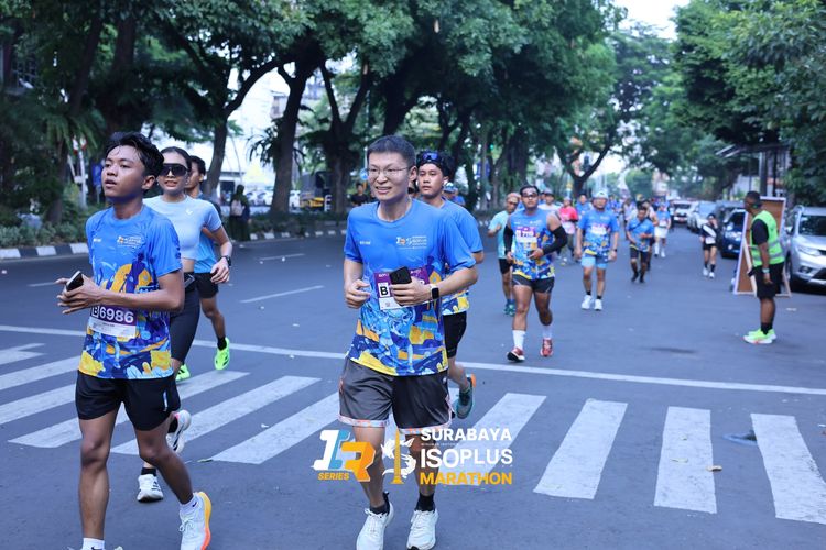 Race photo from SURABAYA ISOPLUS MARATHON 2025